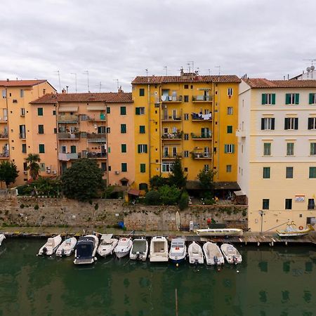 Le Streghe Rooms E Art,Centralissimo Con Garage Su Richiesta Λιβόρνο Εξωτερικό φωτογραφία