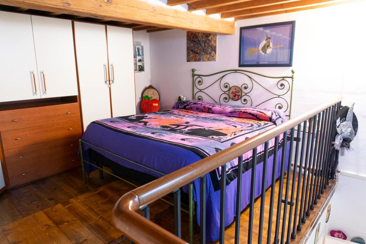 Le Streghe Rooms E Art,Centralissimo Con Garage Su Richiesta Λιβόρνο Εξωτερικό φωτογραφία